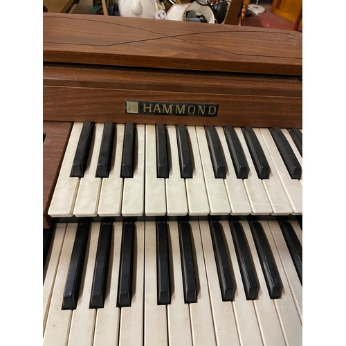 1024 - Hammond Organ.