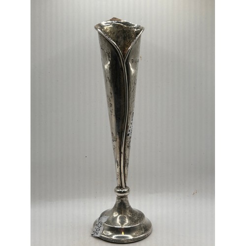 1108 - Silver Tulip Vase, London Hallmark 1918,Standing 7