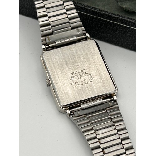 25 - Vintage Boxed Seiko Qtz Tank Style. Stainless Steel, Requiring Battery So Unchecked.