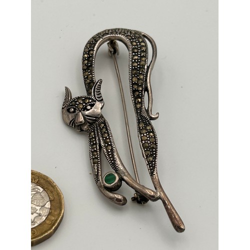 225 - Fabulous Silver, Marcasite Cat Brooch, 3