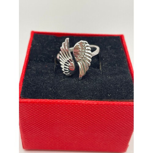 242 - Silver Ring With Angel Wings.