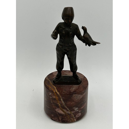 286 - Lovely Detail Bronze , Boy With Bird, Standing 5