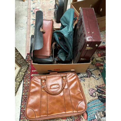 552 - Box To Include Various Vintage Bags And Briefcases.