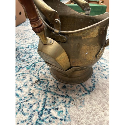 579 - Brass Coal Scuttle With Shovel.