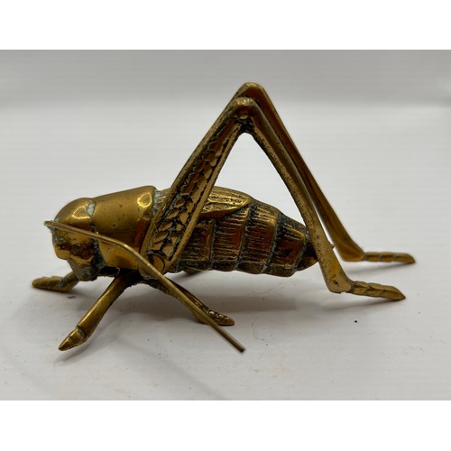 32 - Vintage Brass Articulated Grasshopper,4