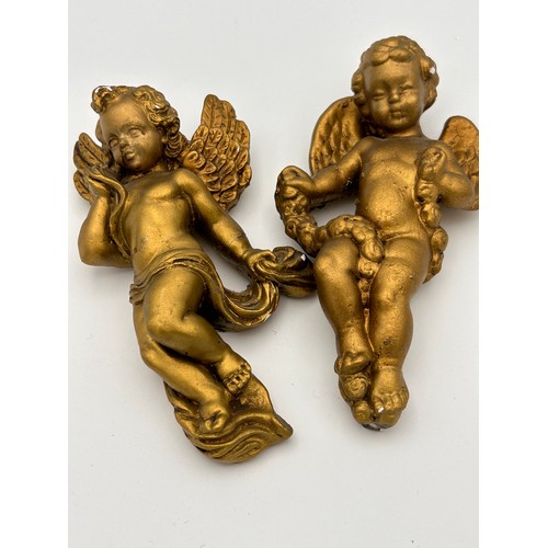 69 - Pair of Delightful Wall Hanging Cherubs, 5