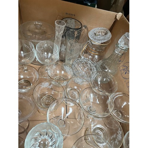 334 - Large Amount Of Glassware Items Mostly Glasses.