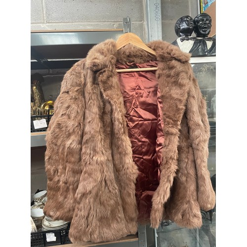 607 - Ladies Rabbit Fur Coat Size 12.