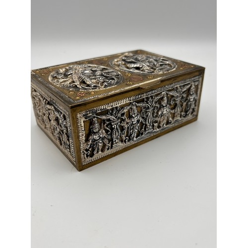 684 - Stunning Decorated Indian Lidded Box, Decorated In Silver.
5