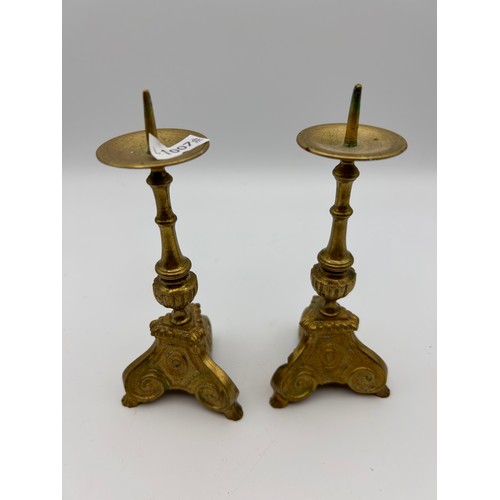 690 - Pair Of Small Brass Candle Sticks Standing 5