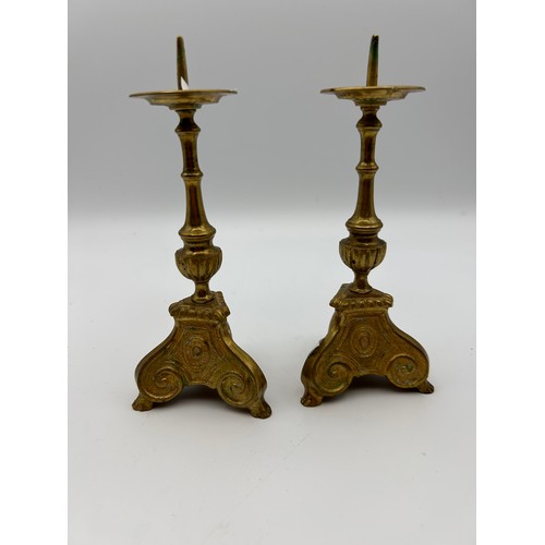 690 - Pair Of Small Brass Candle Sticks Standing 5