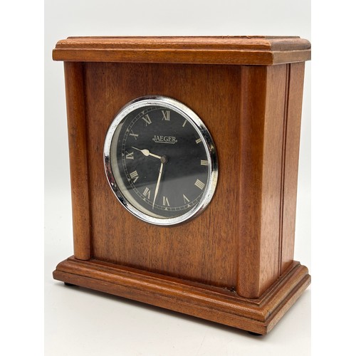 124 - Vintage Black Dial Jaeger Car Clock , Housed In Wooden Surround,  Works When Wound. 7