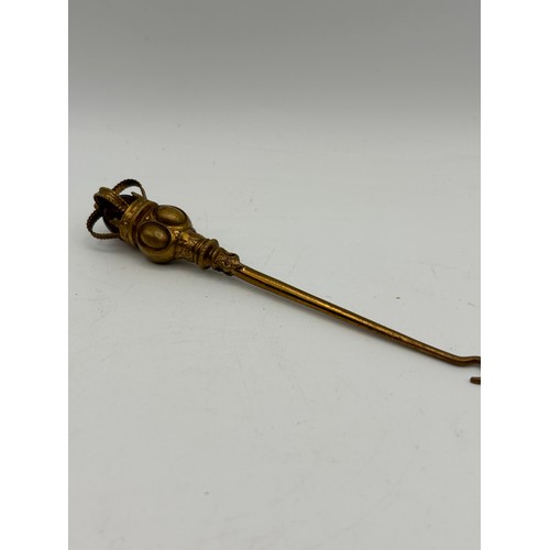 64 - Charming Little Button Hook , Yellow Metal With Crown Detail, Polished Red Stone, 4.5