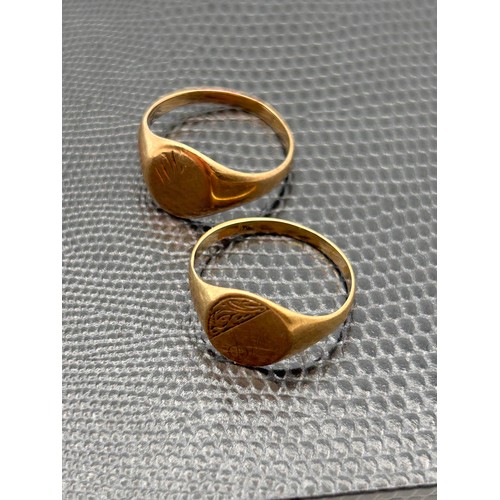 86 - Pair Of 9ct Signet Rings , Size N ,4.2g.