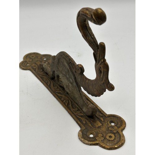 200 - Victorian Bronze Bird Feature Coat Hook , 10