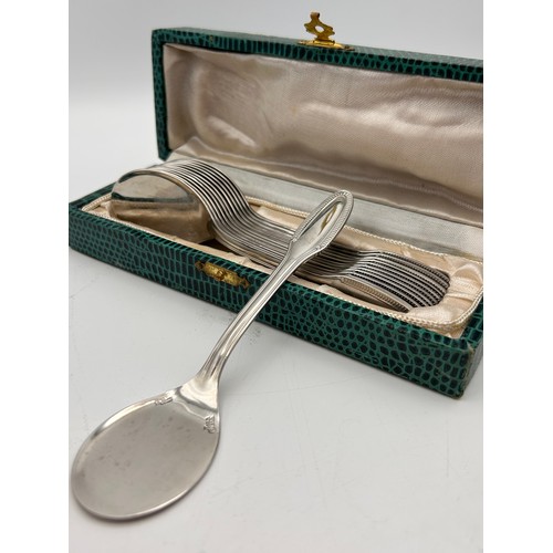 226 - Boxed Set Of 12 Jean Couzon Hors D'oeuvres Flat Bowl Spoons.