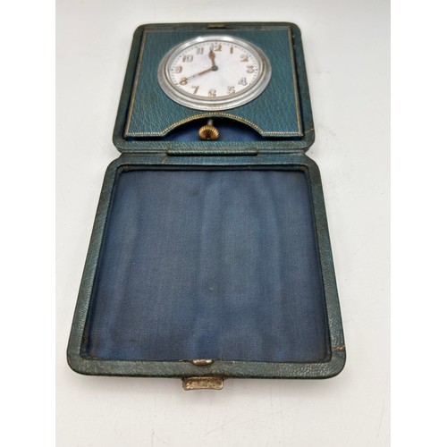 58 - Lovely Vinatge Cased Travel Clock In Running Order, Case Size 4