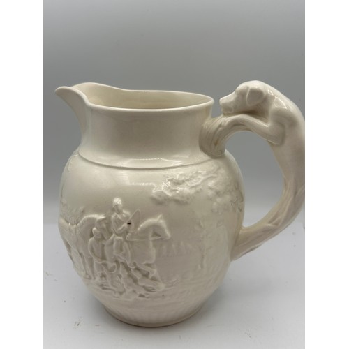 292 - Large Wedgwood Hunting Theme Jug , Standing 7