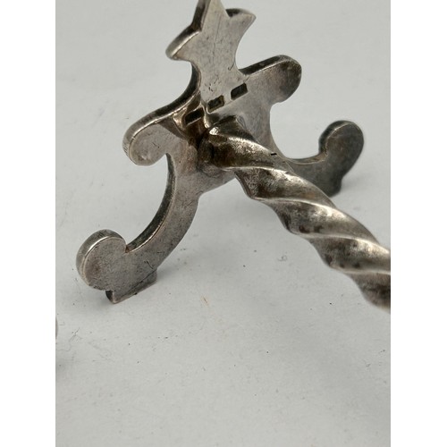 400 - Nicely Detailed Pair Of Silver Hallmarked Knife Rests.