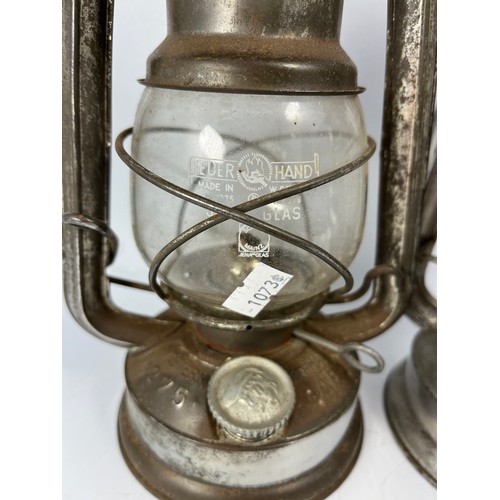 514 - Two Paraffin Lamps One By Feuer Hand, Made In Germany.