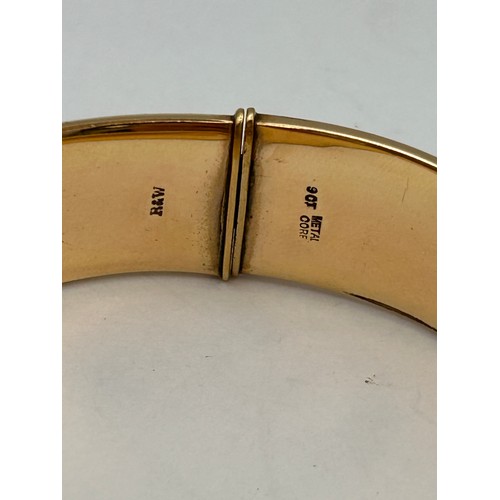 561 - Lovely Vintage 9ct Bangle , Total Weight 31.6g (Metal Core)