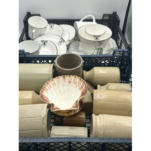 571 - Lot To Include Stoneware Pots and Ceramics