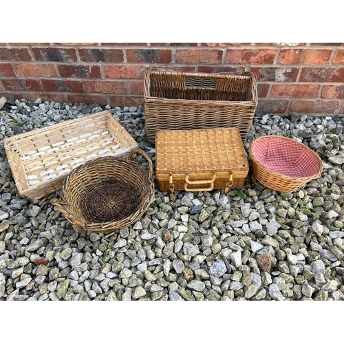 4 - Lot To Include Various Wicker Baskets and Newspaper Rack