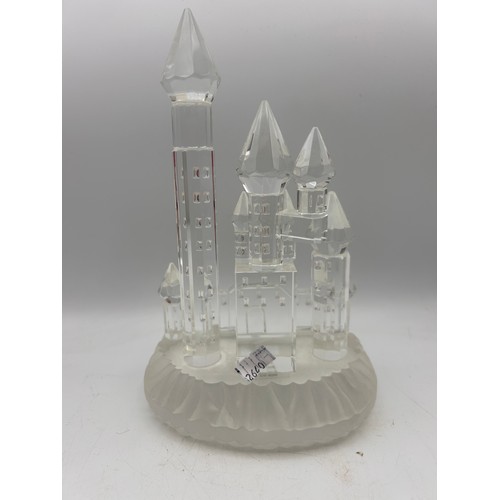 57 - Crystalux Collectibles Figure Of A Castle, Standing 9