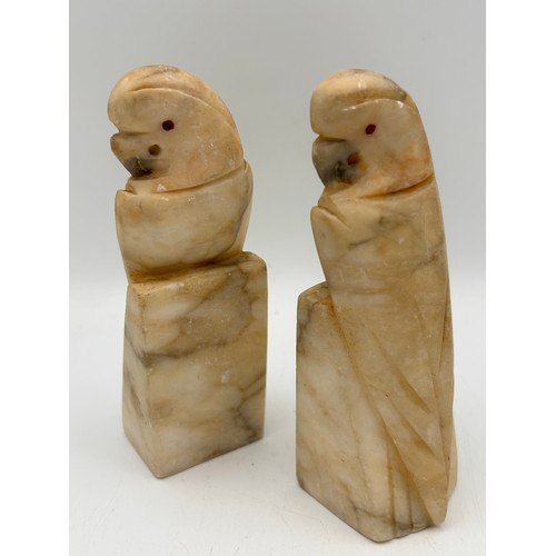 54 - Lovely Vintage Alabaster Pair Of Parrot Bookends Standing  5