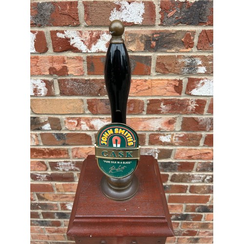 38 - John Smith's Beer Pump Standing 52