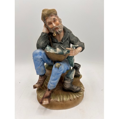 219 - Nice Detailed Figure Of Fisherman Standing 7.5