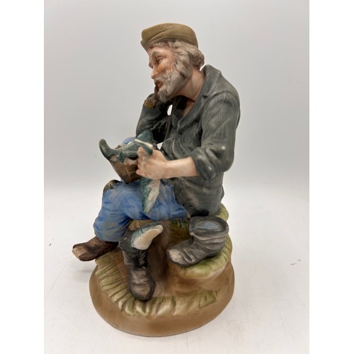 219 - Nice Detailed Figure Of Fisherman Standing 7.5