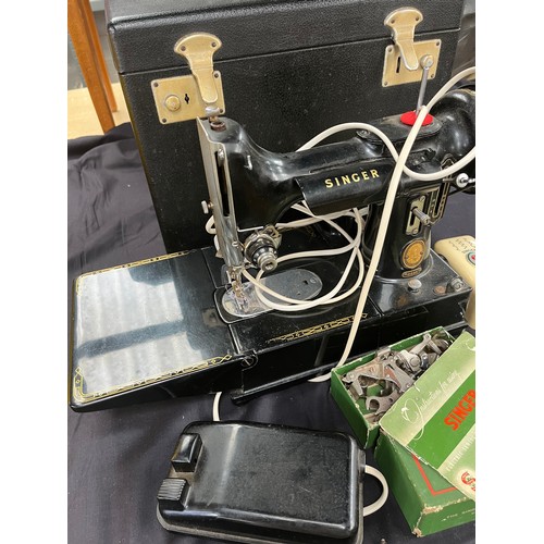 123 - Boxed Singer Featherweight Convertible Portable Sewing Machine Model 222K.