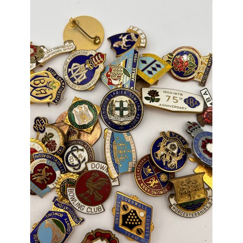 104 - Bag Of Approx 30 Badges Relating To Bowling , Enamel Mostly.