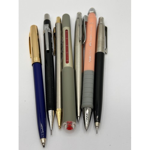 118 - A Collection Of Vintage Pens And Pencils