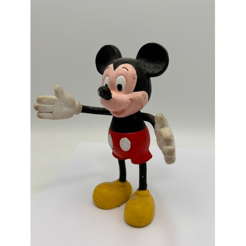 146 - Rubber Disney Mickey Mouse Glasses Holder 6