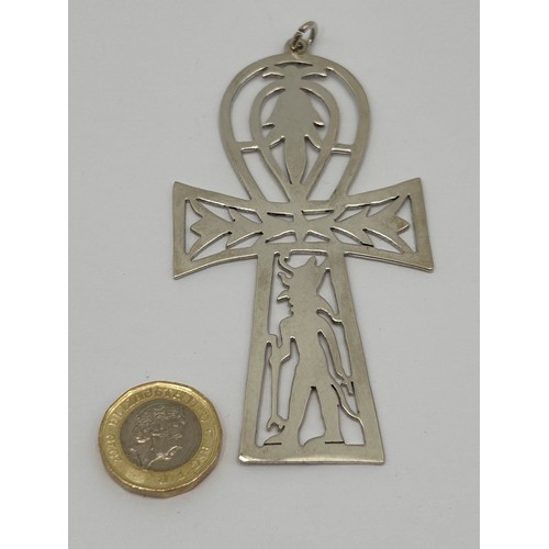 216 - Large Detailed Silver Crucifix 4.5