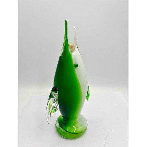 193 - MDG(Malta) Glass Standing Fish 9