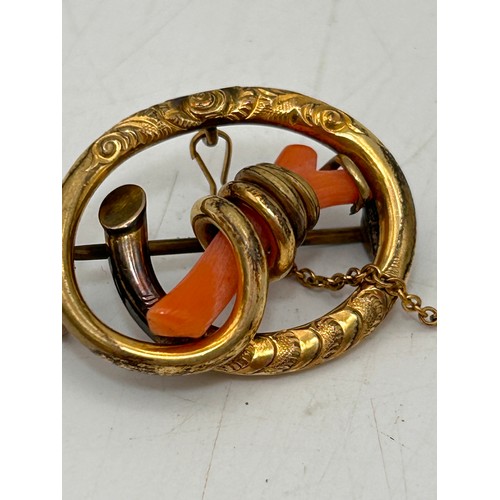 111 - Vintage Yellow Metal Brooch With Coral And Safety Chain.