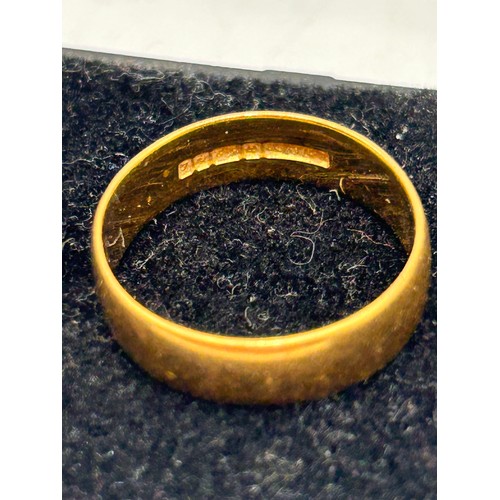 113 - 22ct Wedding Band . Size N .4.3g