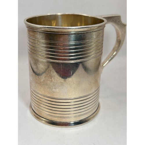 51 - Stunning Victorian Silver Cup , Dated 1868 , Makers Mark WE, Retailed By Barber & Smith. 197g , Stan... 