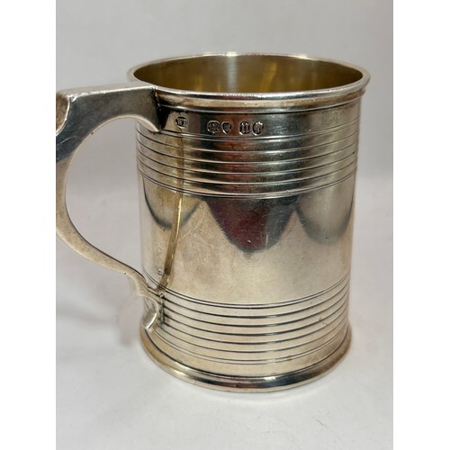 51 - Stunning Victorian Silver Cup , Dated 1868 , Makers Mark WE, Retailed By Barber & Smith. 197g , Stan... 