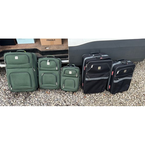 2 - 2 Luggage Sets