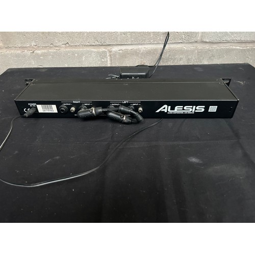 325 - Alesis M-EQ 230 Graphic EQ