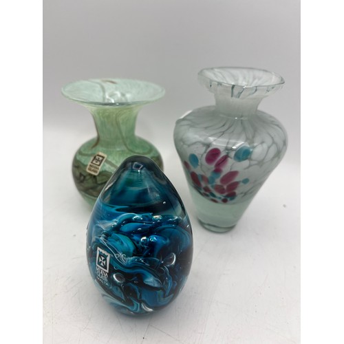 39 - Decorative Glass Vases 4.5” 4” And Medina Paperweight 3”