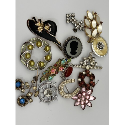 398 - A Selection Of Mostly White Metal Vintage Brooches.