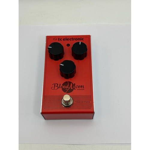 349 - TC Electronic Bloodmoon Phaser Pedal