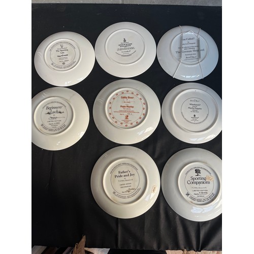 152 - 8 Decorative Dog Plates To Include Royal Doulton