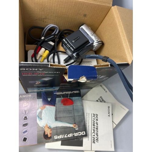 284 - Sony Boxed Handycam Recorder