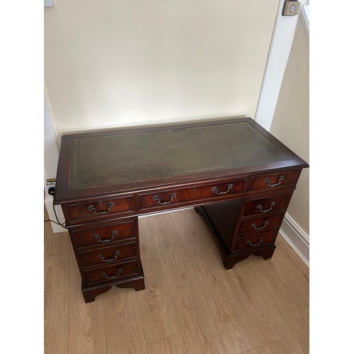 389 - Leather Topped Desk